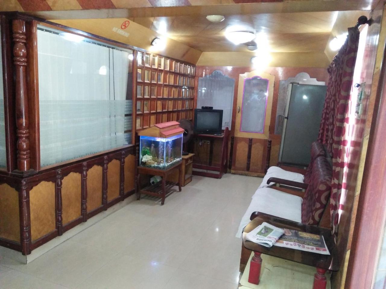 Al Salama Guest House-only For Indians Hotel
