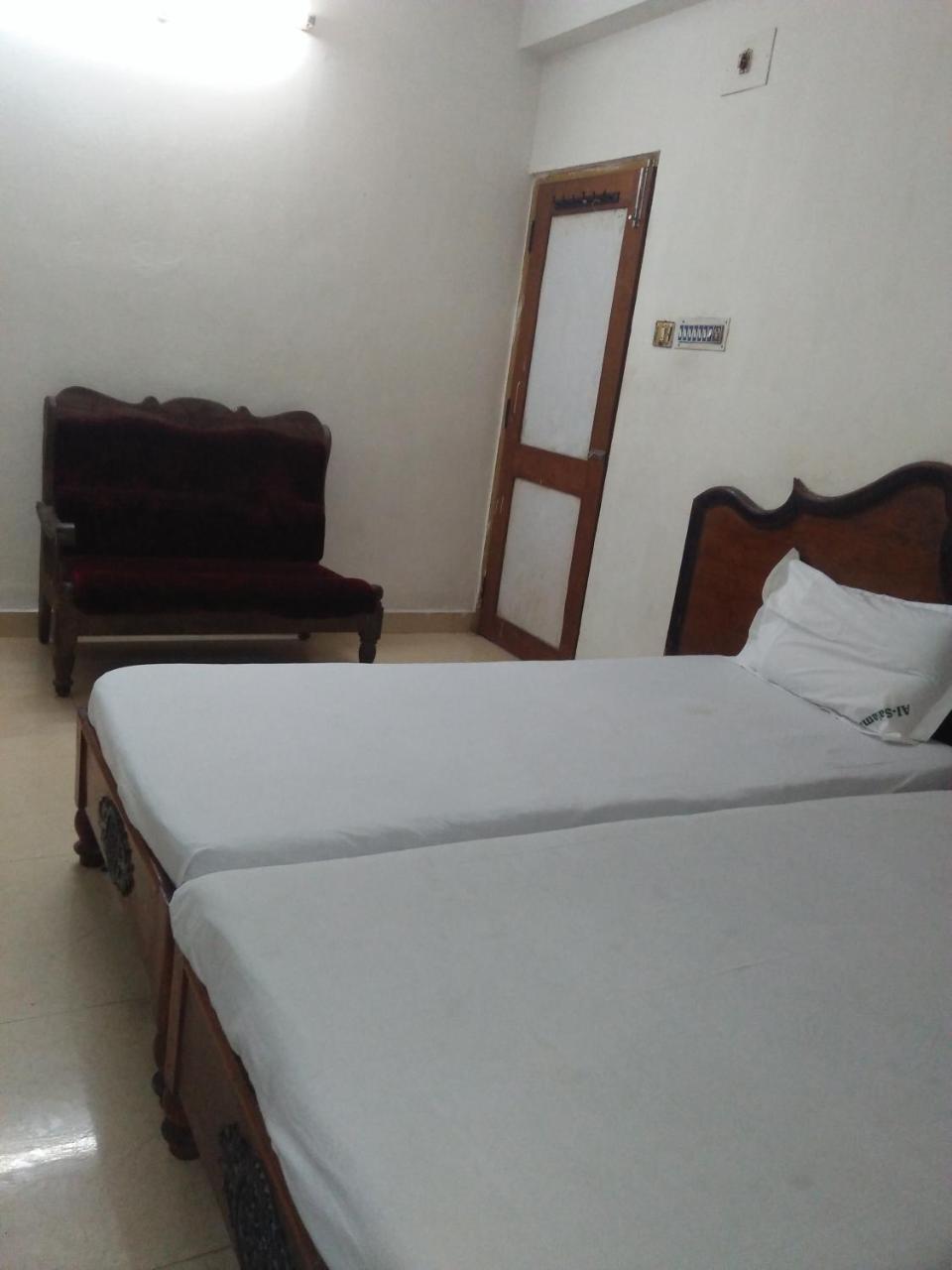 Al Salama Guest House-only For Indians * Chennai